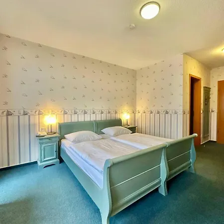 Gaestehaus Weserblick Am Weser-Sandstrand Berne Exterior photo