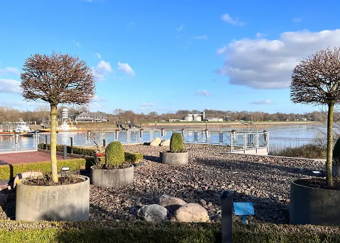 Gaestehaus Weserblick Am Weser-Sandstrand