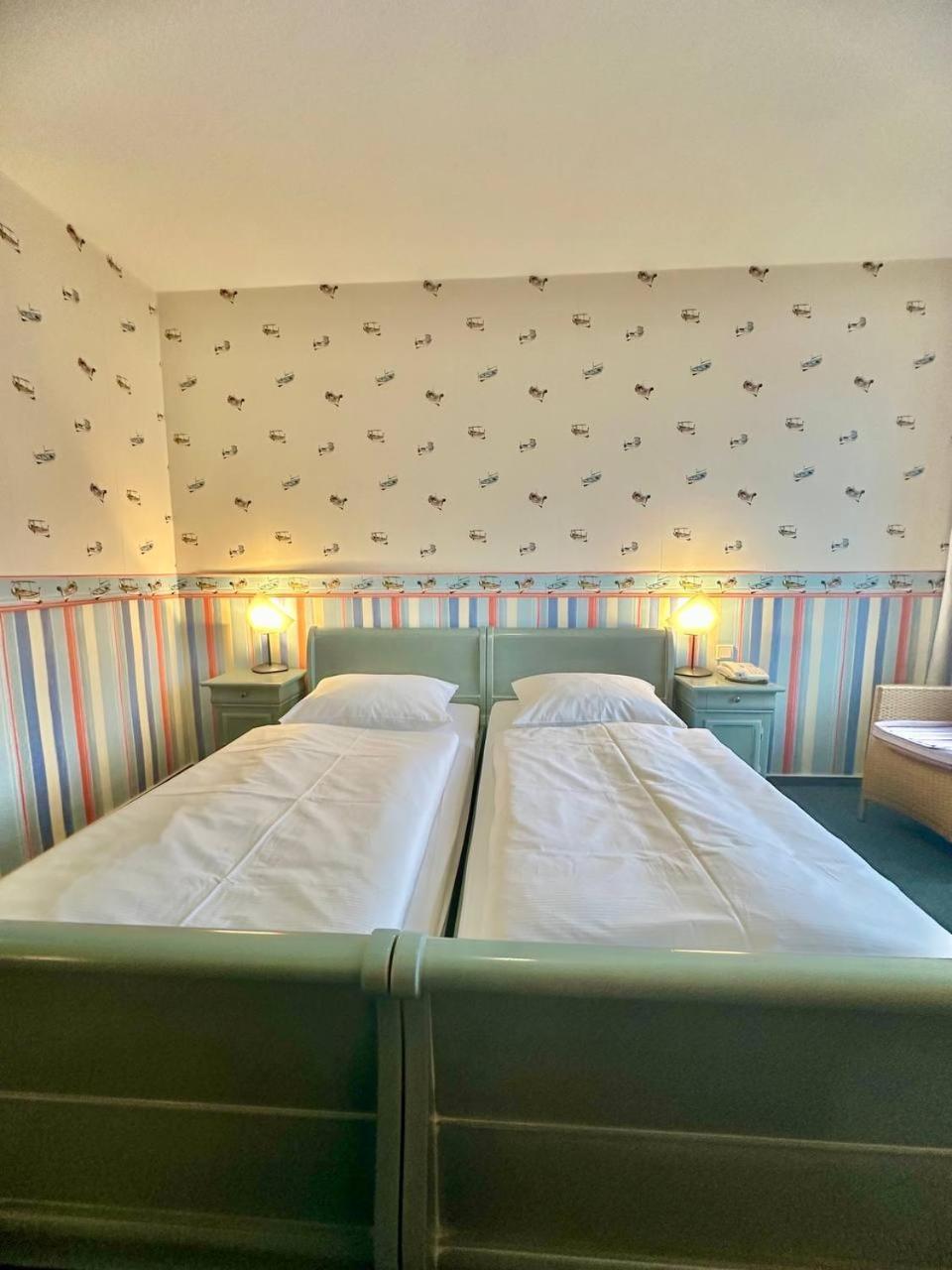 Gaestehaus Weserblick Am Weser-sandstrand Berne