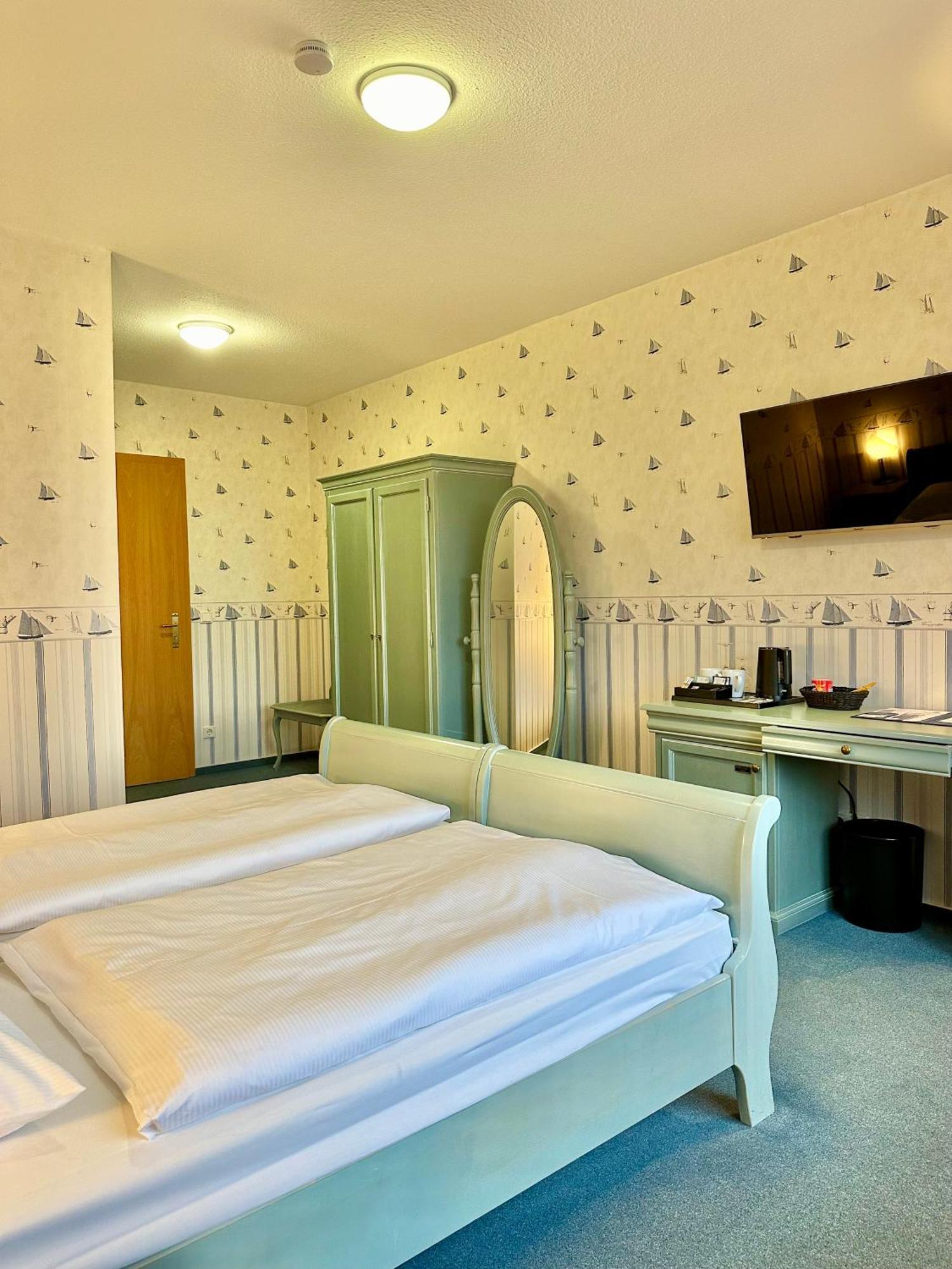 Gaestehaus Weserblick Am Weser-sandstrand Homestay