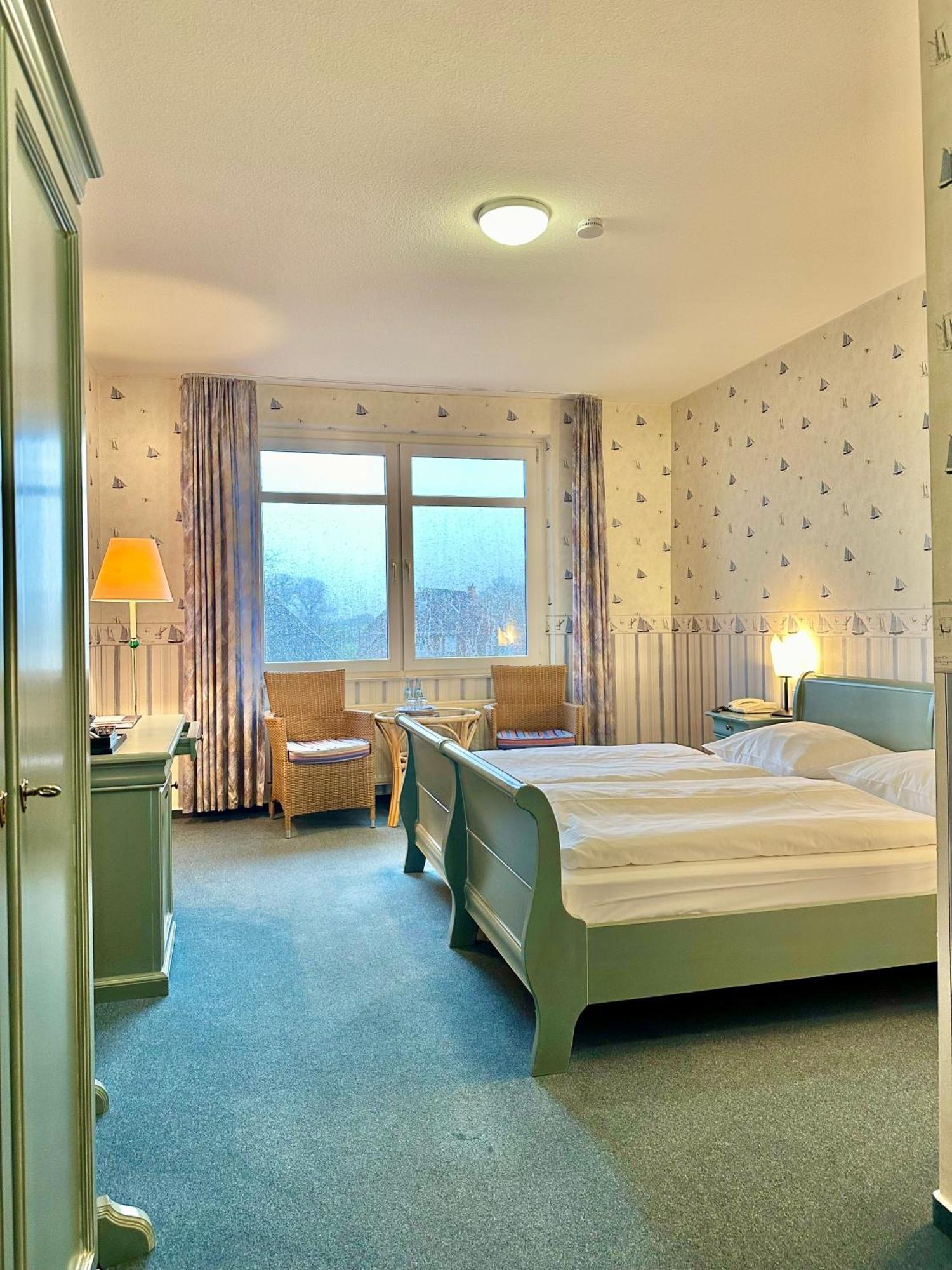 Gaestehaus Weserblick Am Weser-sandstrand Berne
