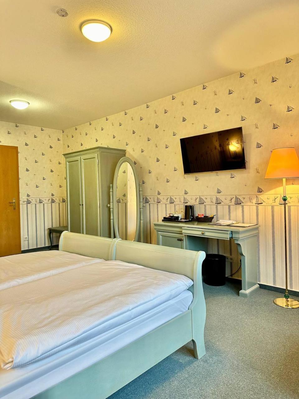 Gaestehaus Weserblick Am Weser-sandstrand Homestay *