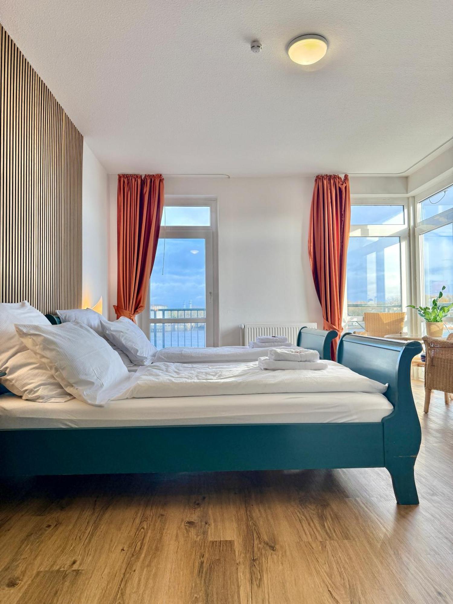 Homestay Gaestehaus Weserblick Am Weser-sandstrand Berne