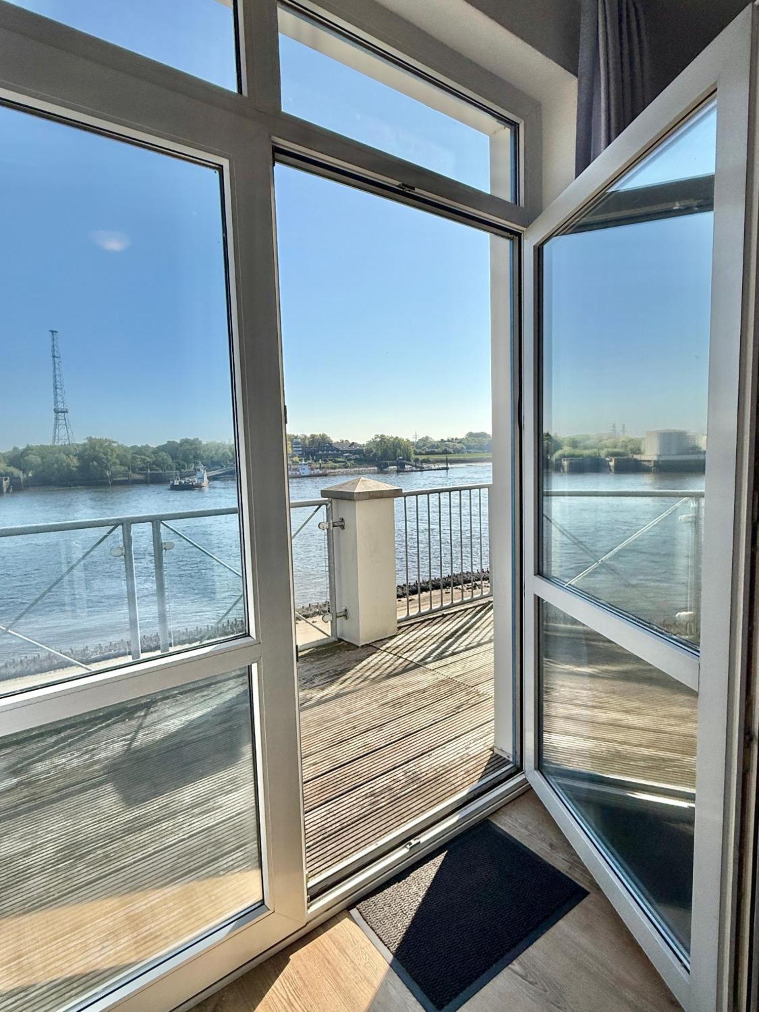 Gaestehaus Weserblick Am Weser-sandstrand Privatunterkunft *